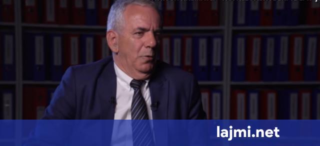 Xhemajli  UDB ja më arrestoi me materialet propagandistike në tavolinë