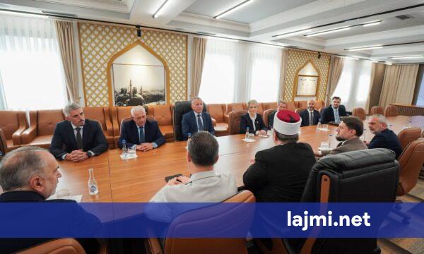 Përfaqësuesit politikë të Luginës e takojnë Naim Tërnavën në prag të zgjedhjeve nacionale në Serbi