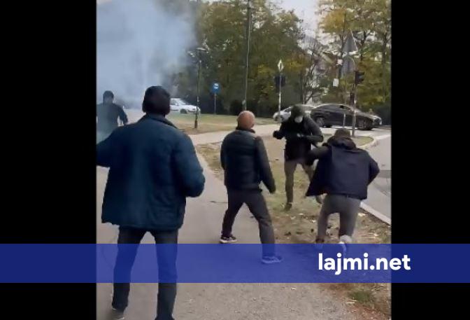 Tensione në zgjedhje  sulmues të maskuar rrahin një grup të rinjsh në Pançevë