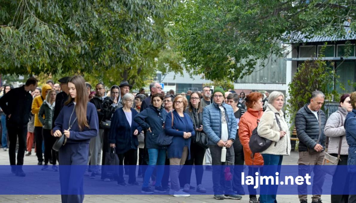 Dalje e lartë në zgjedhjet në Serbi  raportohet për parregullsi