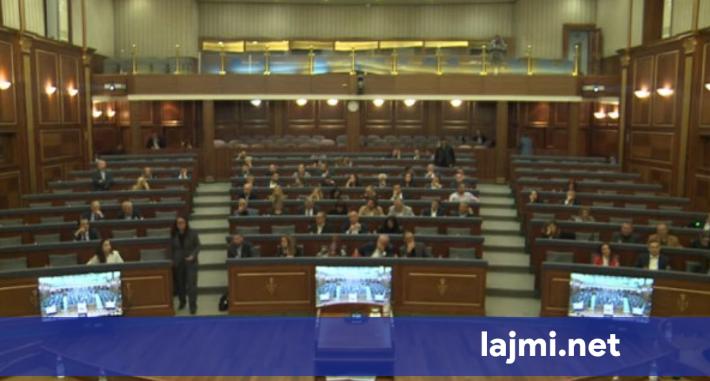 Kryeziu përmend Sami dhe Mërgim Lushtakun për vr sjen e një gruaje nga një mik i tyre  ndez debat