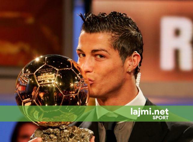 E fitoi çmimin  B O A T   reagon Cristiano Ronaldo  Futbolli është i tifozëve