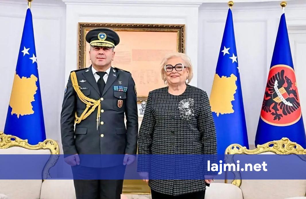 Sefer Isufi emërohet këshilltar ushtarak i Presidentes